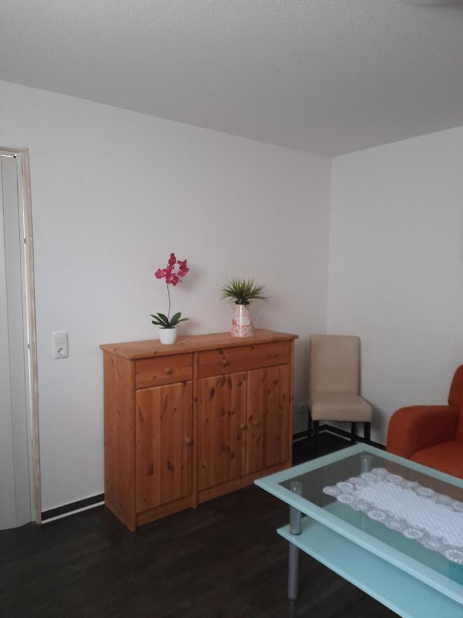 Zimmervermietung Bully Appartement Meyenburg  Buitenkant foto